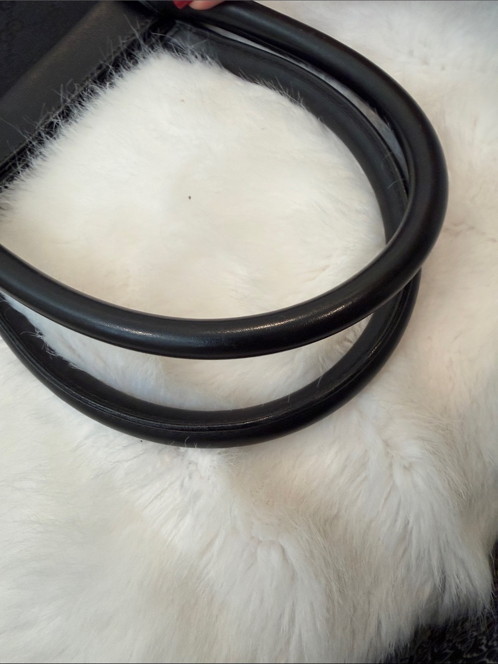 Gucci Black GG Canvas Leather-Trim Tote great condition great size authentic! - Picture 10 of 16